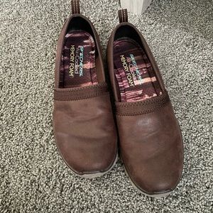 Skechers brown shoes